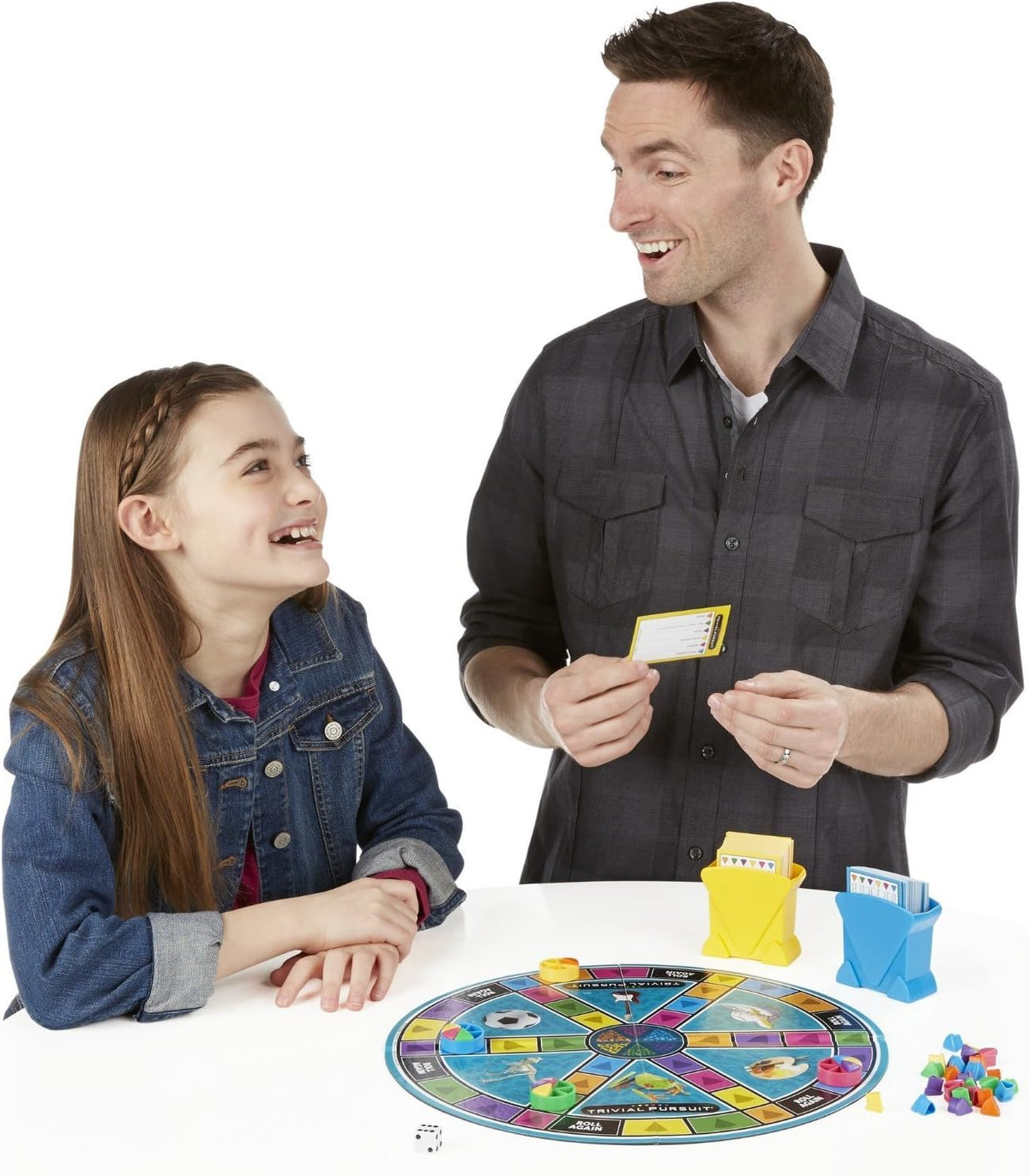 Hasbro Gaming Trivial Pursuit Family Edition – Kid-Friendly Trivia Board Game with Separate Blue and Yellow Question Cards