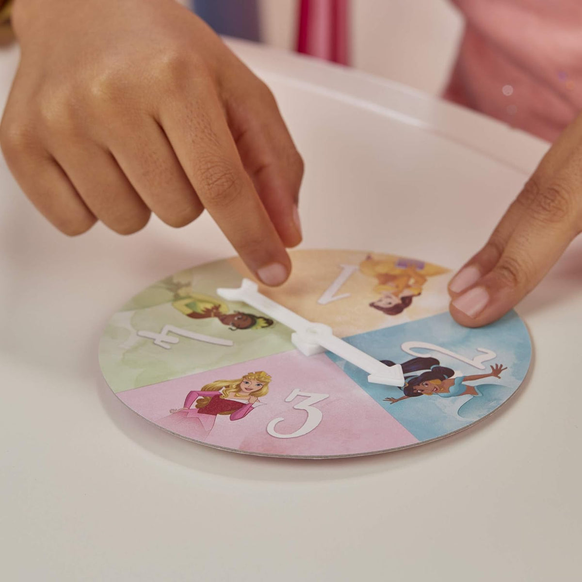 Hasbro Pretty Pretty Princess Disney Board Game – Nostalgic Gift from Parents and Grandparents for Young Girls