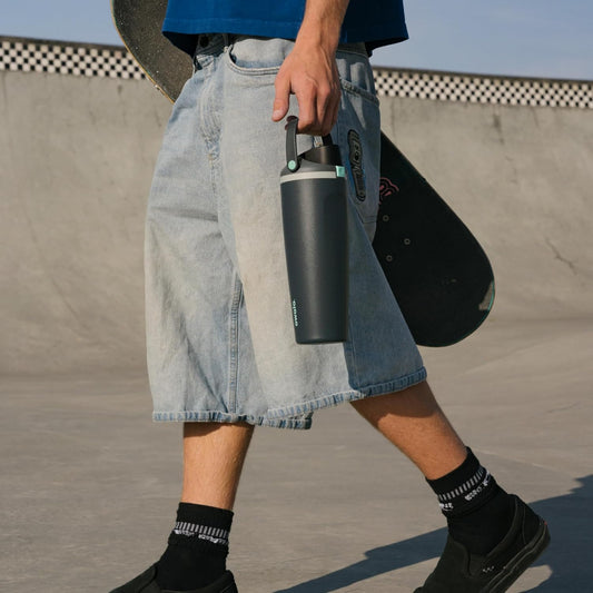 push-button locking leak-proof lid with covered spout for hygiene