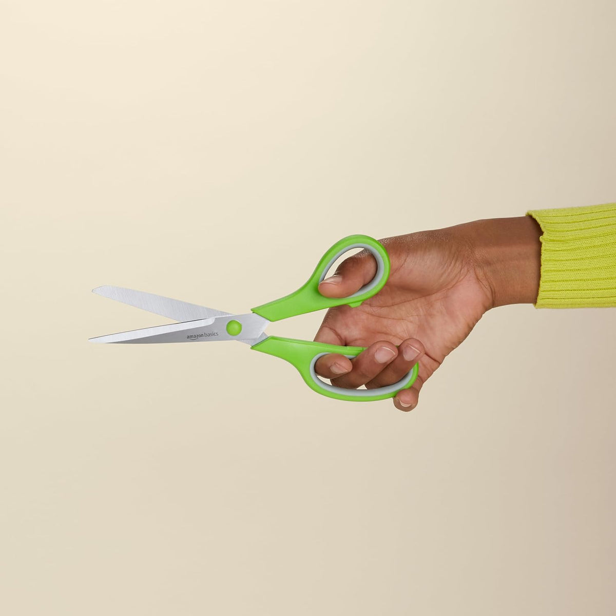 8-inch straight-edge blade for versatile cutting of paper, cardboard, fabric, and photos
