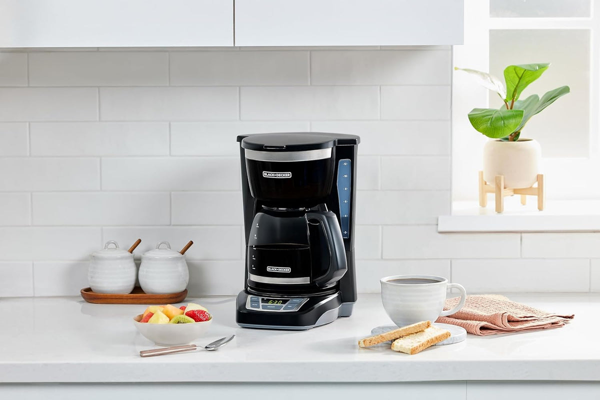 BLACK+DECKER Drip Coffee Maker with Vortex Brewing, Affordable Birthday Gift for Coffee-Drinking Friends and Family