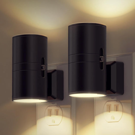 built-in dusk-to-dawn light sensor for automatic day/night operation
