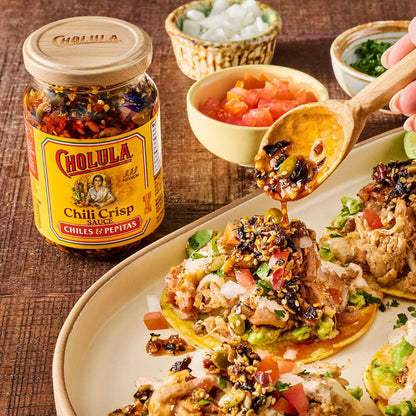 Cholula Salsa Macha Crunchy Chili Crisp – Thoughtful Housewarming Gift for Foodies, 8 oz Glass Jar