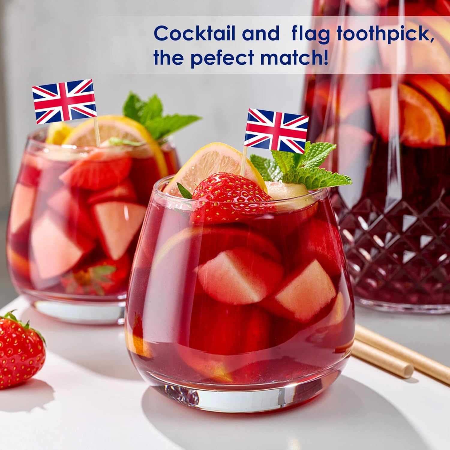 compact flag size of 3.5 x 2.5 cm fits cupcakes, canapés, and cocktail glasses