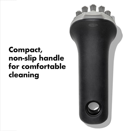 compact, non-slip handle that maintains grip when wet or greasy