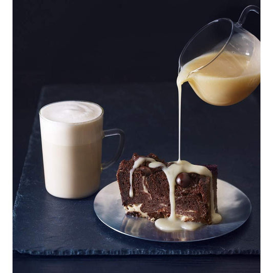 creamy, ready-to-pour caramel sauce made with heavy cream and sweetened condensed milk