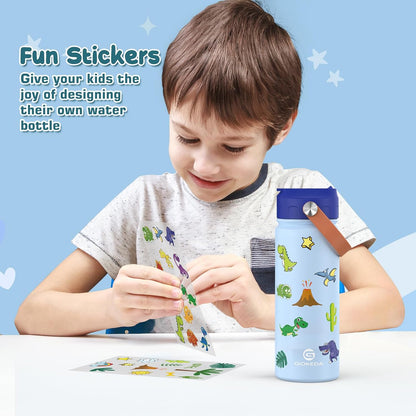 dust-proof flip lid that opens and closes easily for small hands