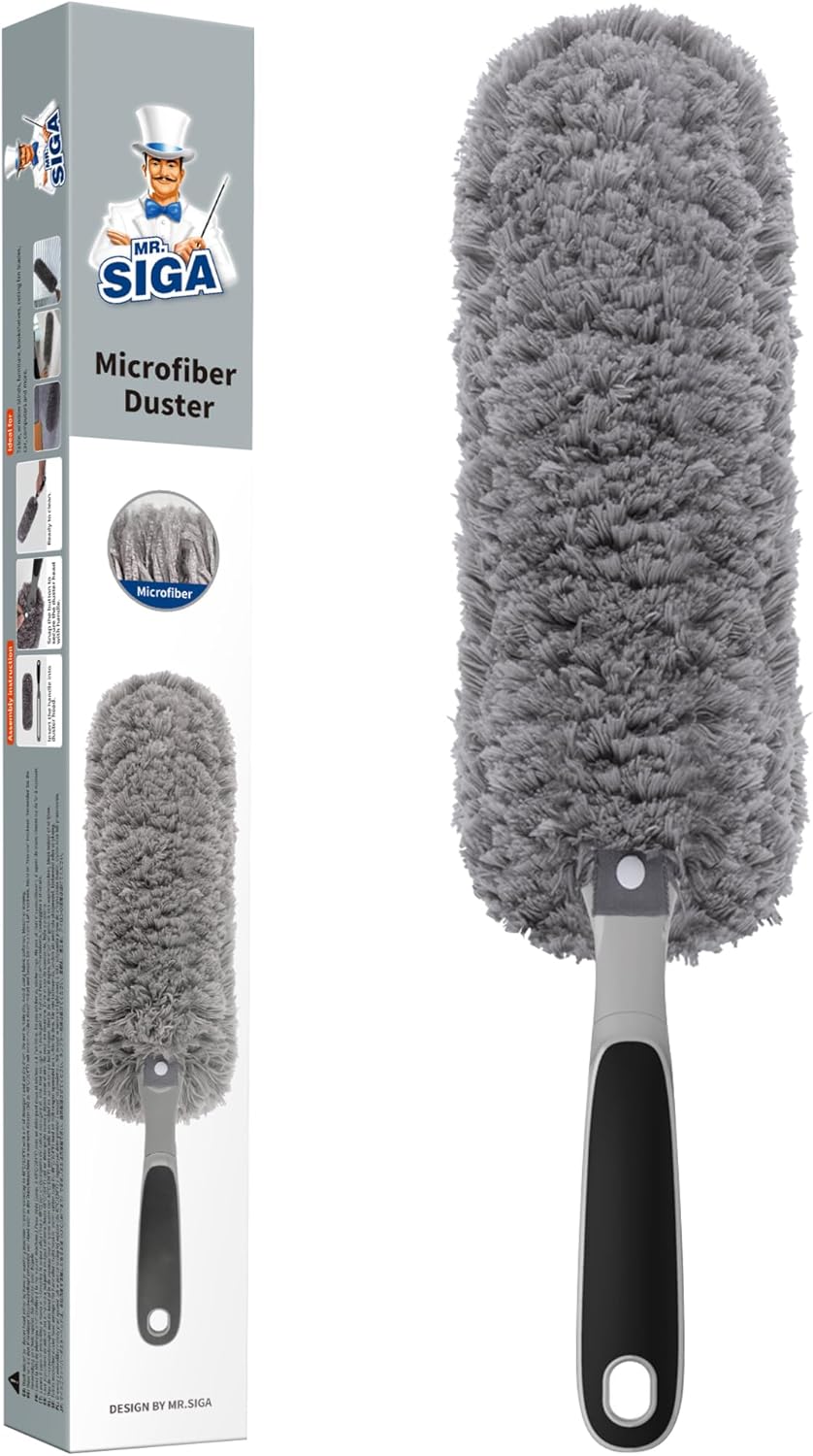 fluffy lint-free microfiber head that covers a large surface area