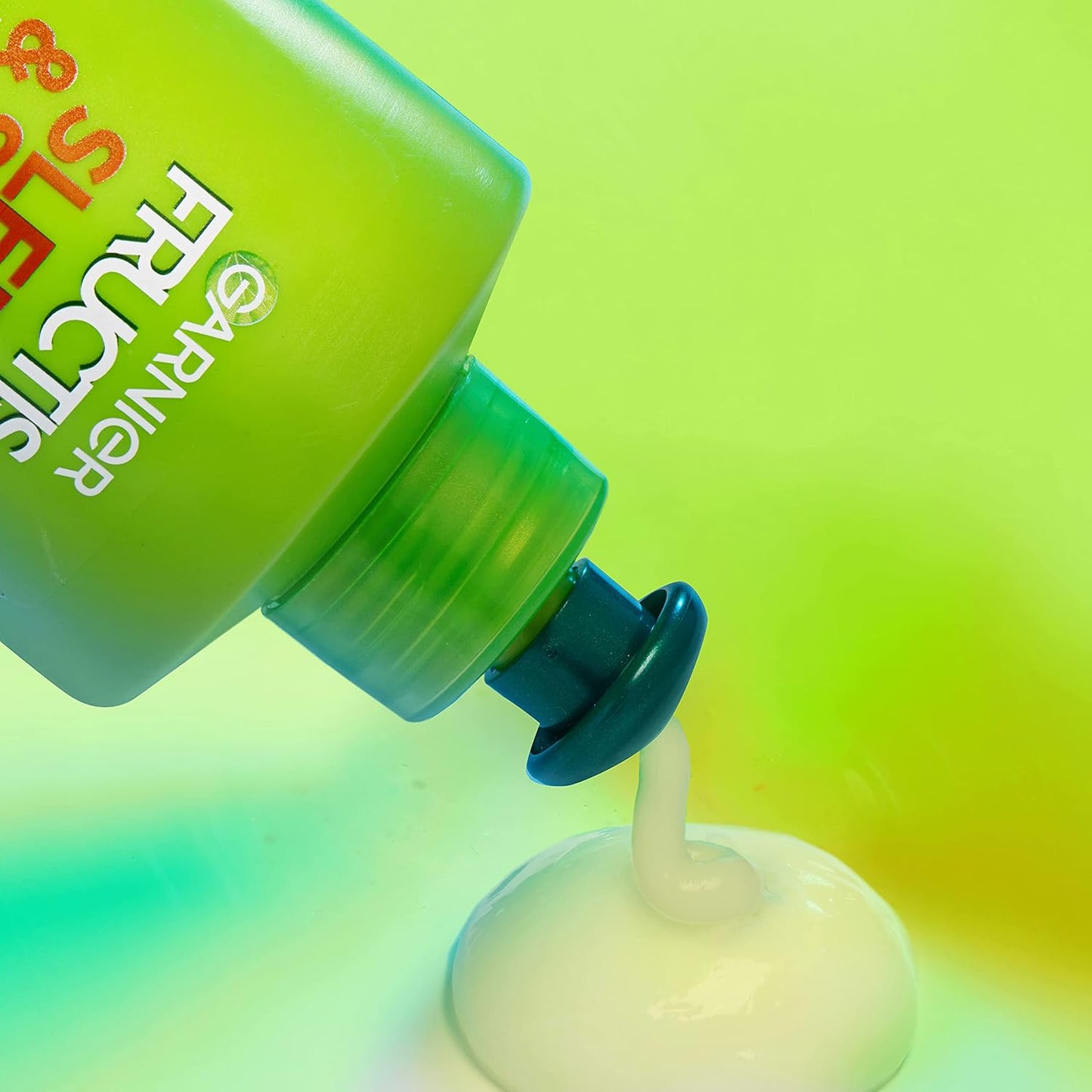 Garnier Fructis Sleek & Shine Leave-In Conditioning Cream — Travel-Size Smoothing for Beach Days and Tropical Vacations