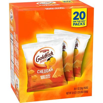 Goldfish Cheddar Cheese Crackers – Soccer Practice Sidelines Snack for Kids, 1 oz Portable Packs