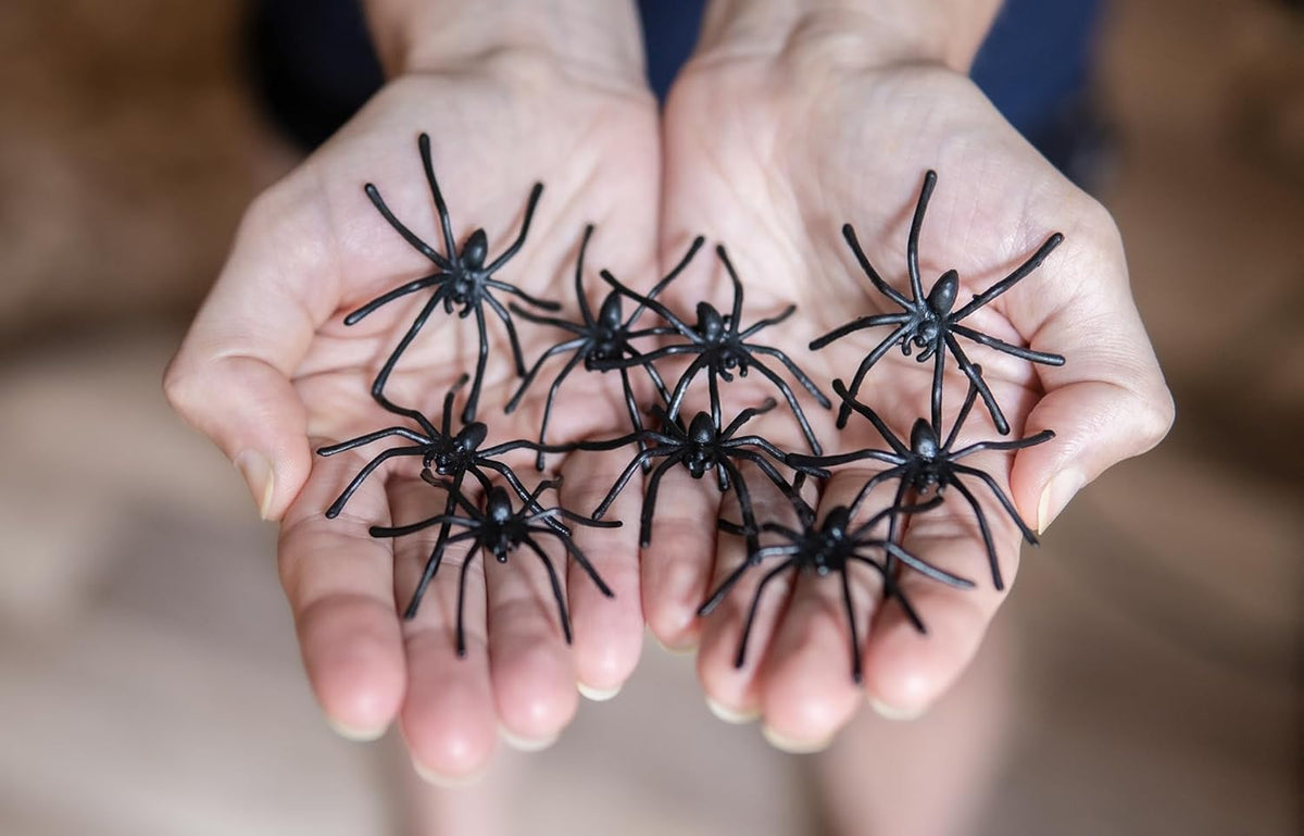 Happy Hippo Halloween Webbing Kit – Playroom and Bedroom Party Setup, Kid-Friendly Cobweb That Grows With Your Trick-or-Treaters