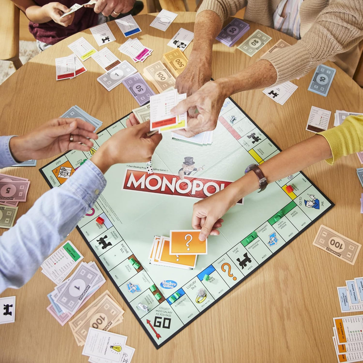 Hasbro Monopoly Token Vote Edition – Educational Game for Building Negotiation Skills at the Kitchen Table