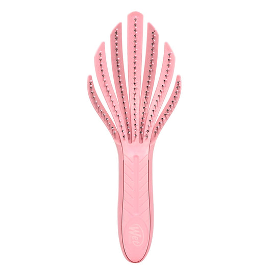 intelliflex ultra-soft bristles that glide through tangles