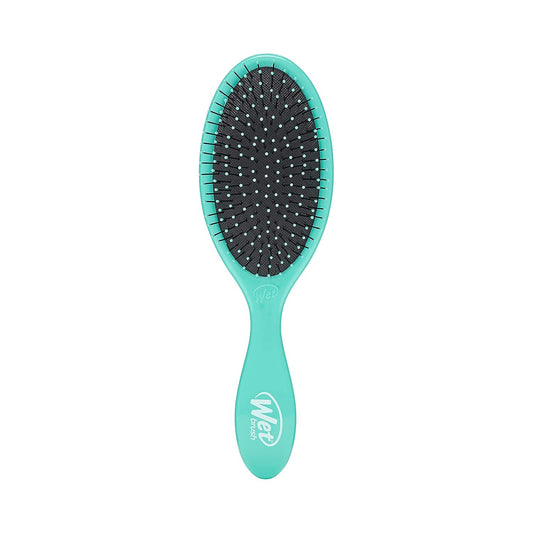intelliflex ultra-soft flexible bristles that glide through tangles