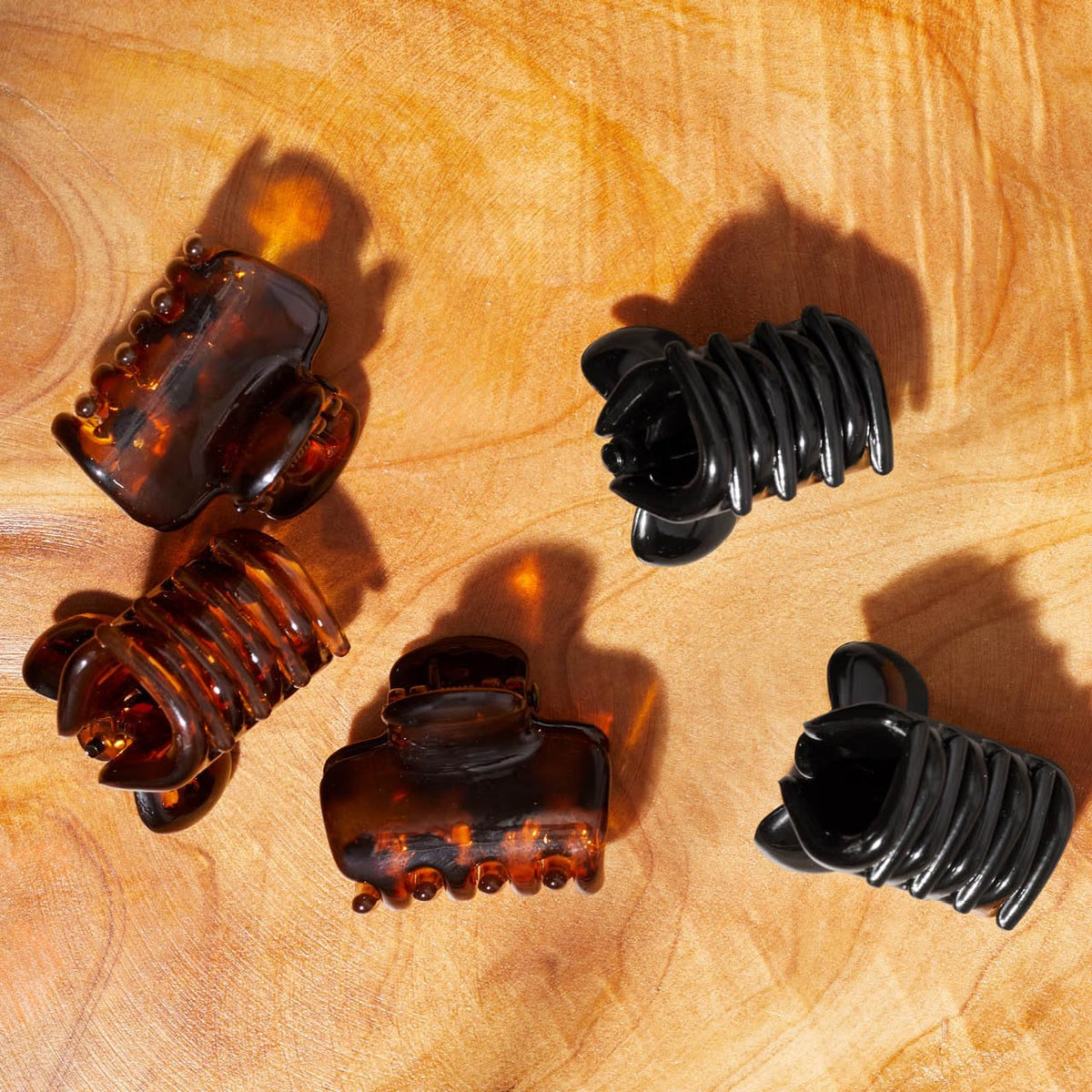Kitsch Small Claw Clips for Women – Affordable Stocking Stuffer & Holiday Gift for Mom and Friends