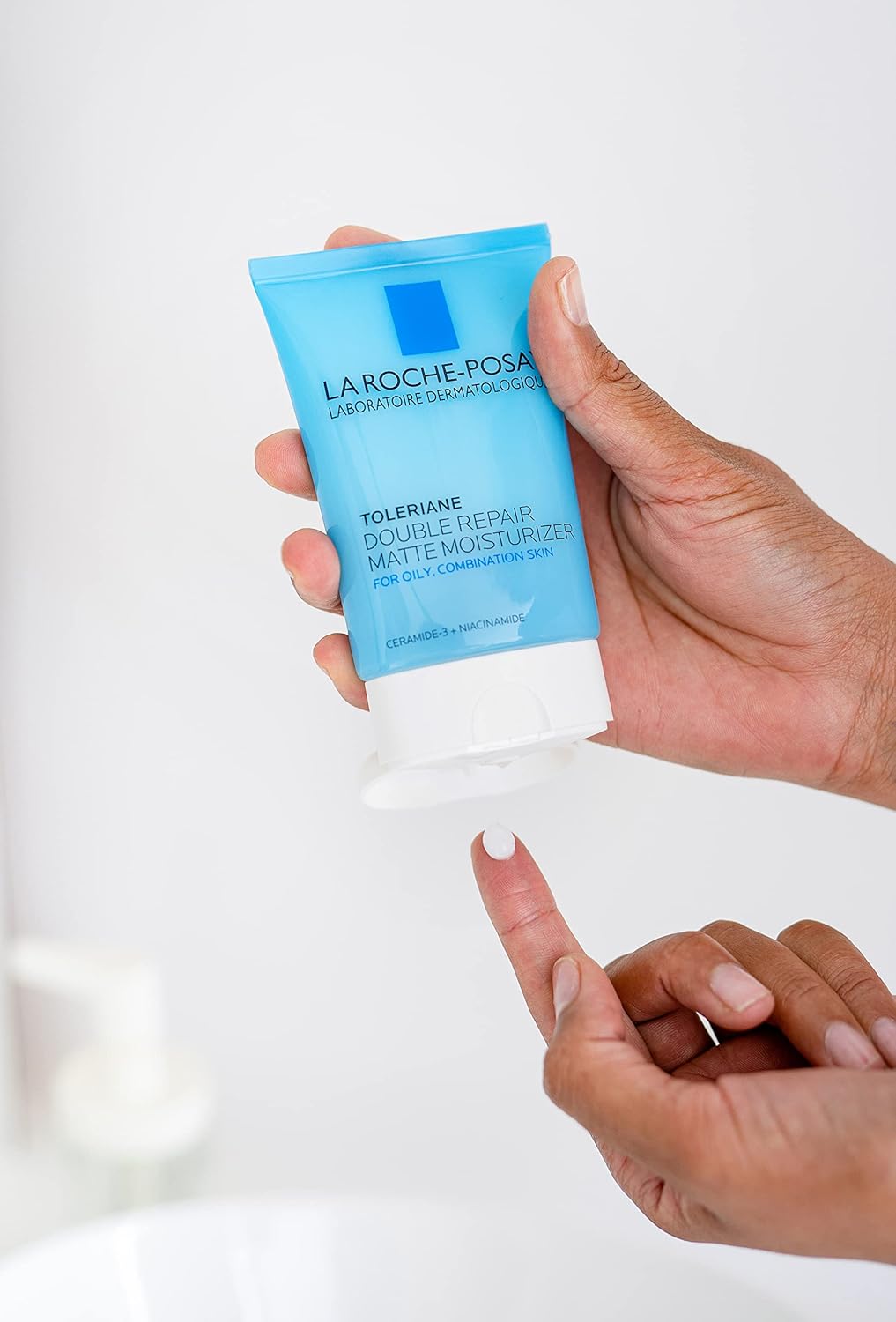 La Roche-Posay Toleriane Double Repair Matte Moisturizer – Quick-Absorb AM Skincare to Prep Your Day