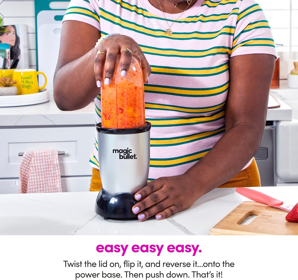 Magic Bullet Mini Blender – Time-Saving Kitchen Tool for Remote Workers, One-Touch Morning Drinks