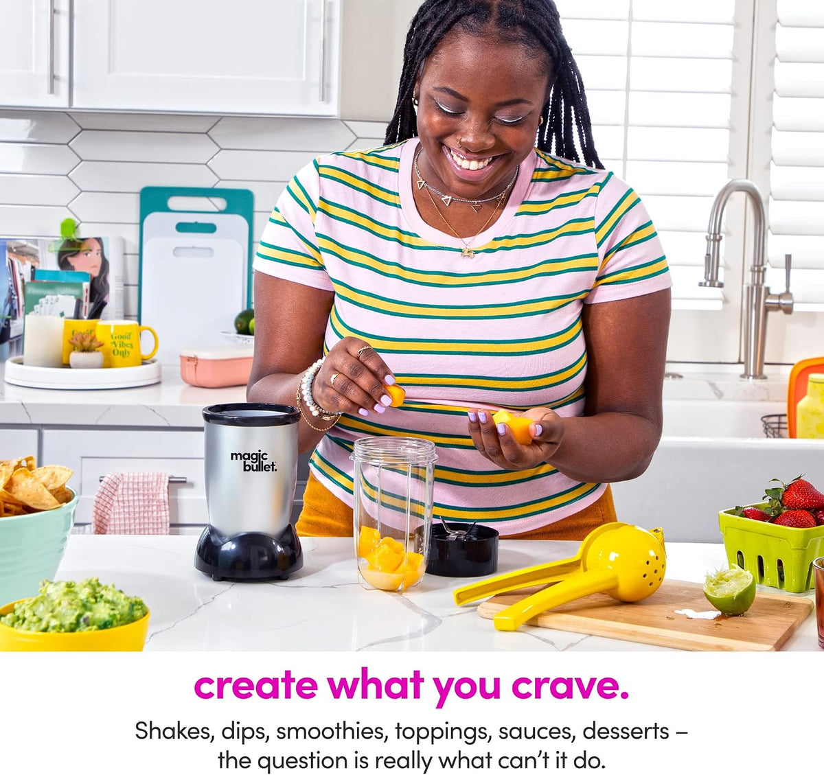 Magic Bullet Mini Blender – Time-Saving Kitchen Tool for Remote Workers, One-Touch Morning Drinks