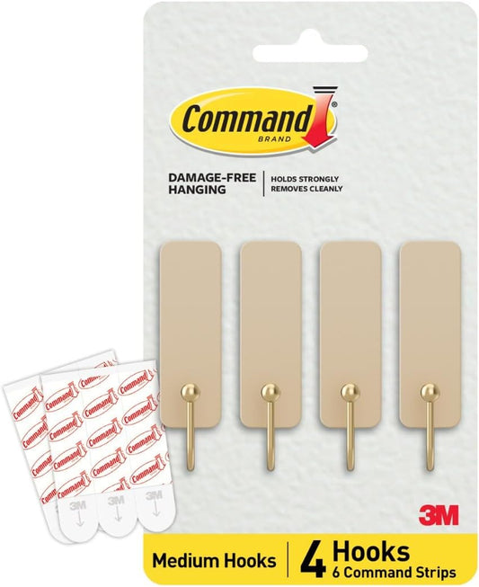 medium-sized wire hook design suitable for lightweight to medium items