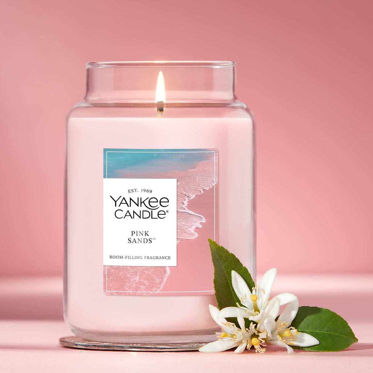 natural-fiber wick for optimal fragrance performance