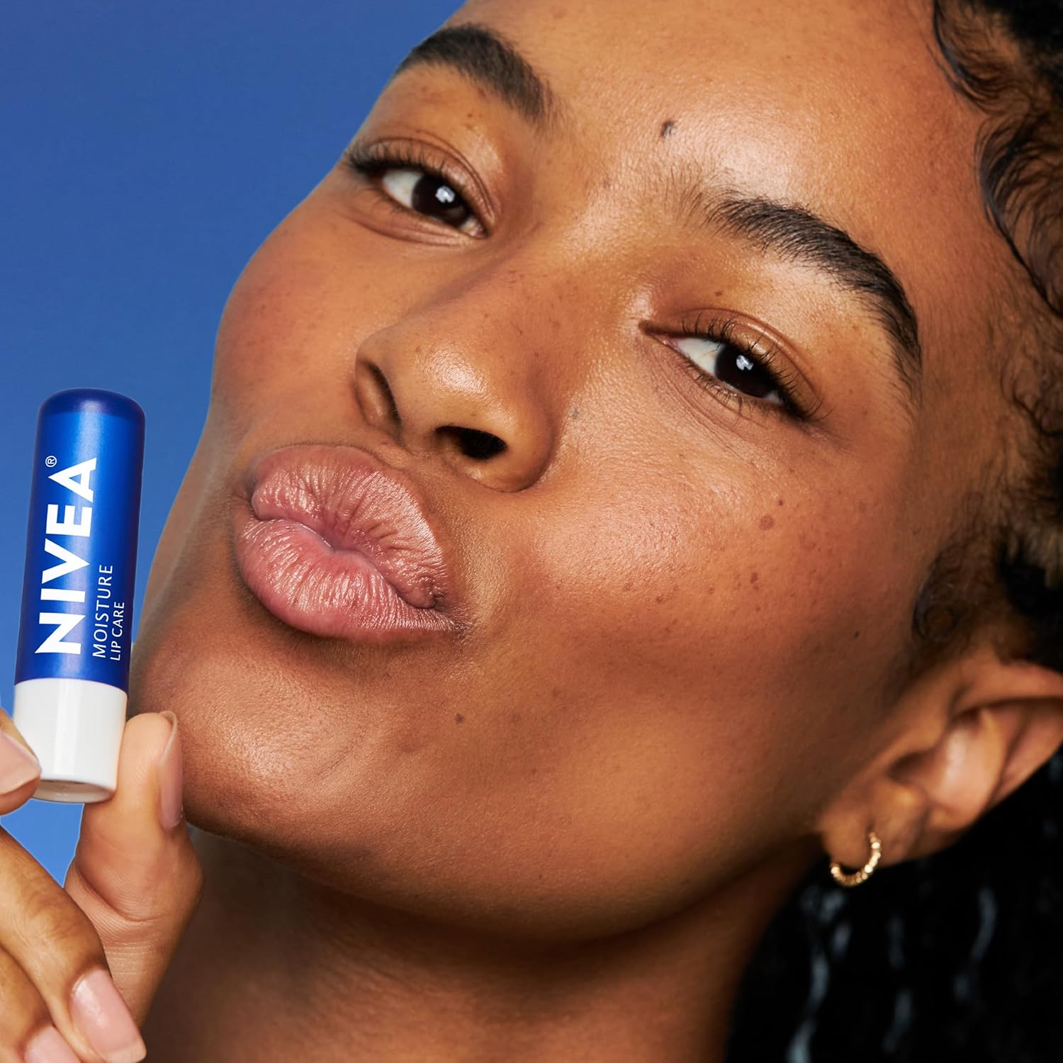 NIVEA Moisture Lip Care – Family-Safe Lip Balm for Shared Bathroom Use, Dye-Free and Dermatologist-Tested for Sensitive Skin