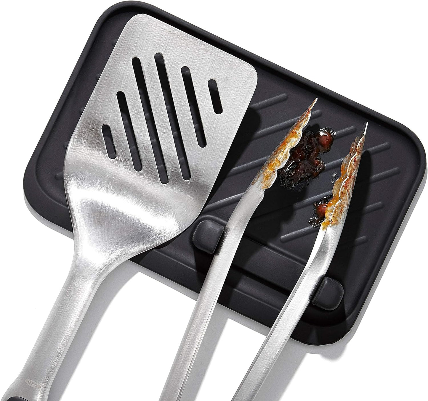 OXO Outdoor Grilling Turner and Tongs Set – All-in-One BBQ Tool Duo to Speed Up Weekend Cookouts