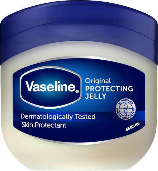 petroleum jelly occlusive formula that seals in existing moisture