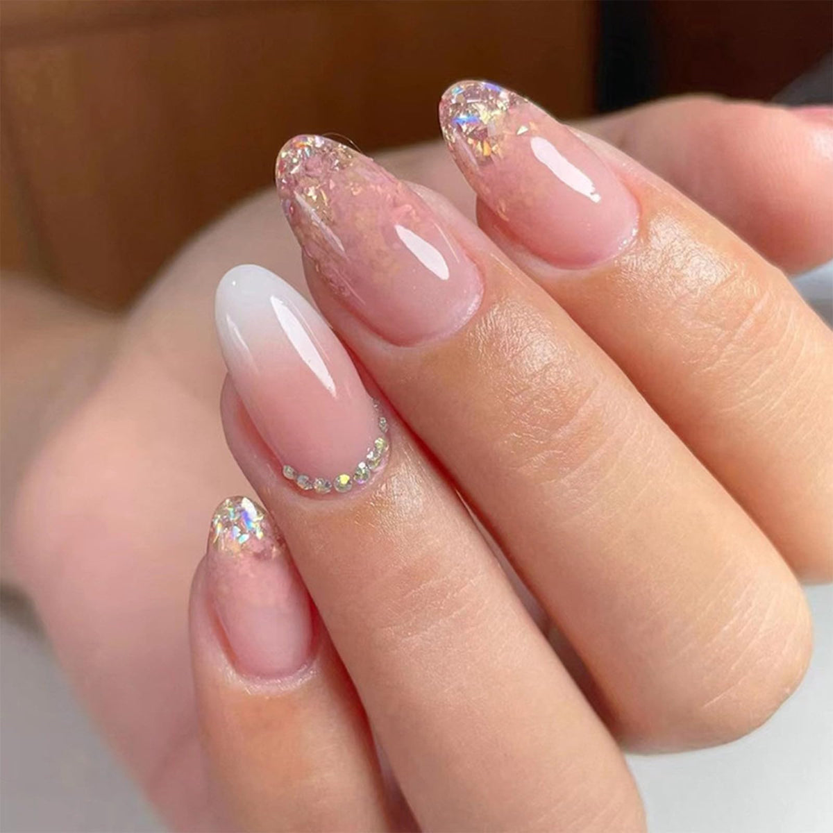 Pink Press on Short Oval Nails With Designs - Rhinestone Glitter Almond False Nails - Glossy Full Cover Acrylic Glue on - Cute Artificial Stick on for Women - Manicure 24Pcs