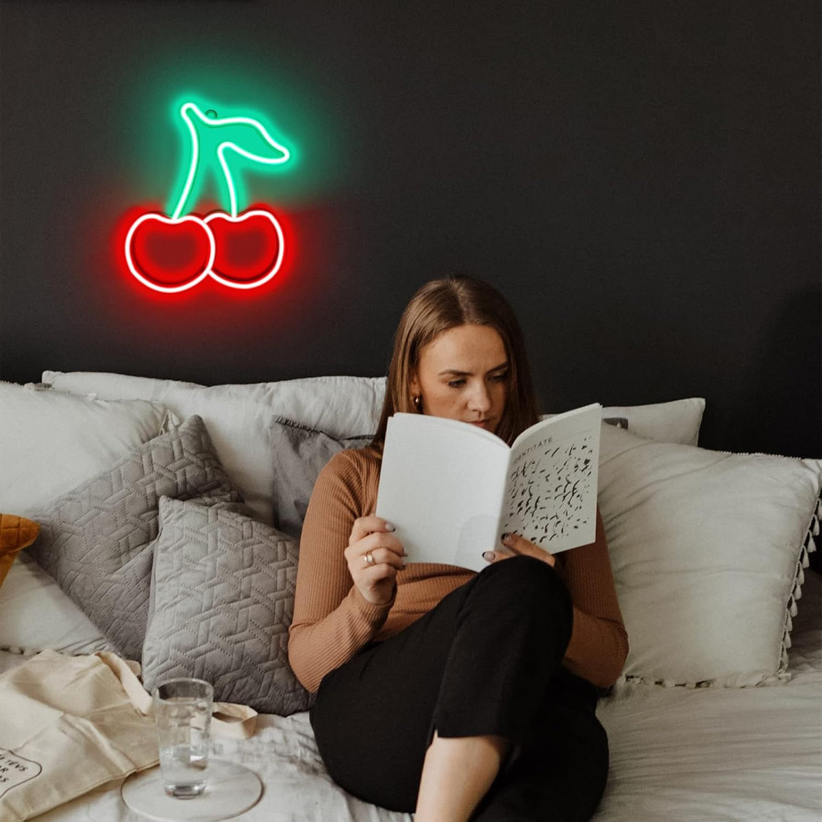 silent, flicker-free led lighting at soft 4.5v low voltage