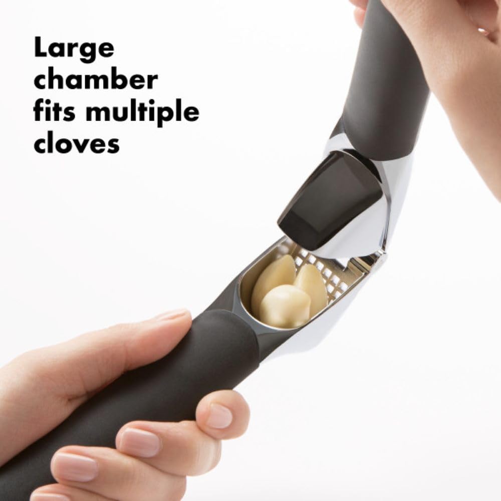 soft, non-slip handles that absorb pressure to reduce hand fatigue