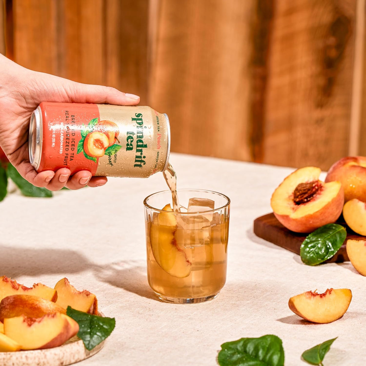 Spindrift Brewed Iced Tea Peach Green – Thoughtful Birthday Gift for the Clean-Label Foodie in Your Life, 12 Fl Oz Cans, Pack of 12