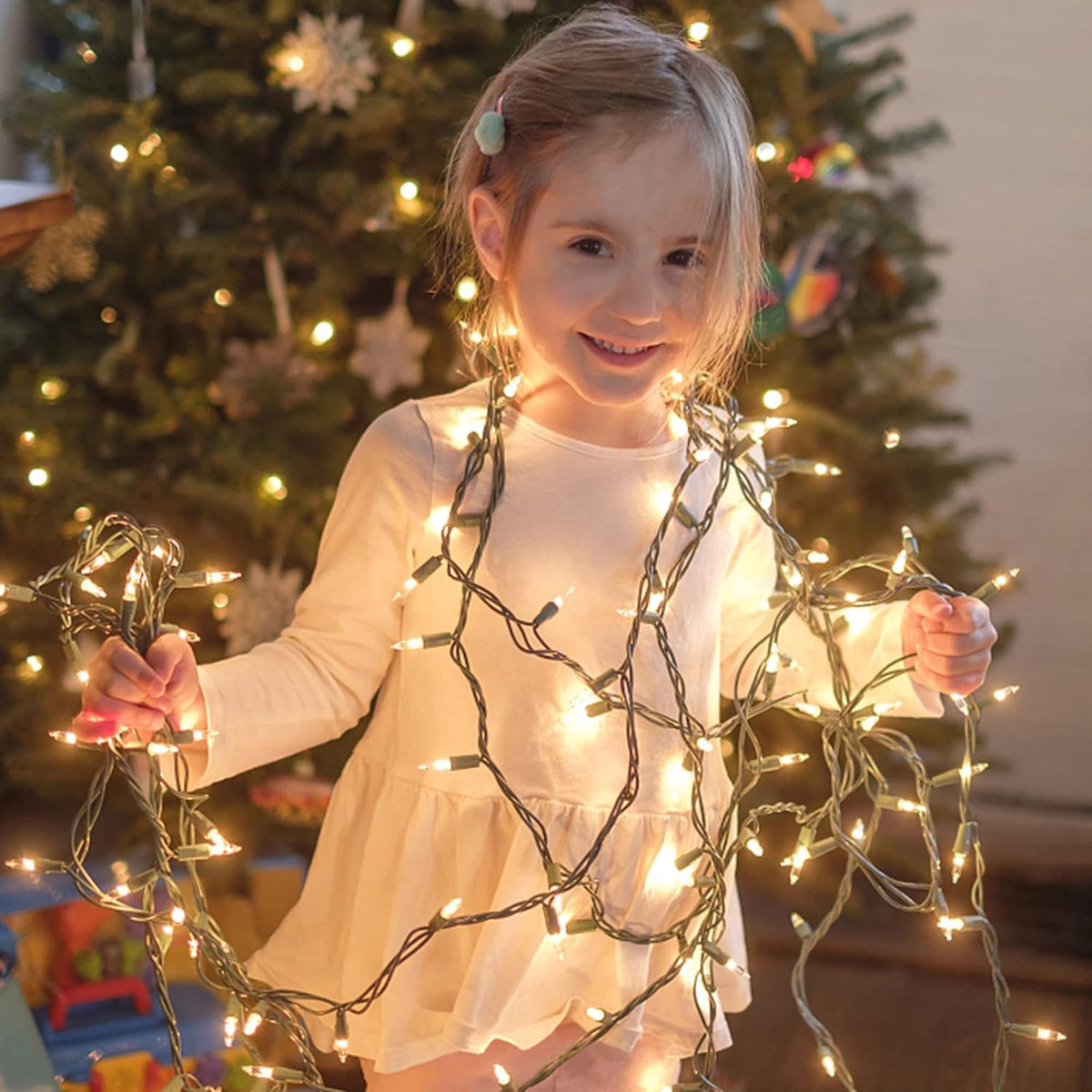 Thoughtful Holiday Gift, 150-Bulb Warm White Christmas String Lights in a Ready-to-Give Presentable Box