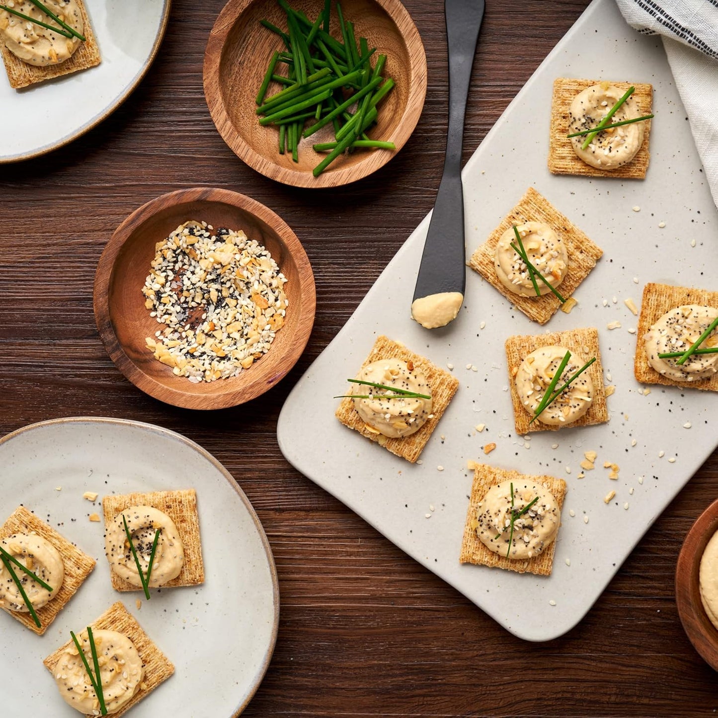 Triscuit Cracked Pepper & Olive Oil Crackers – Non-GMO Whole Grain Snack for Clean-Eating Pantry