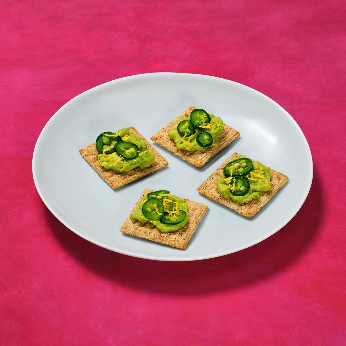 Triscuit Cracked Pepper & Olive Oil Crackers – Non-GMO Whole Grain Snack for Clean-Eating Pantry