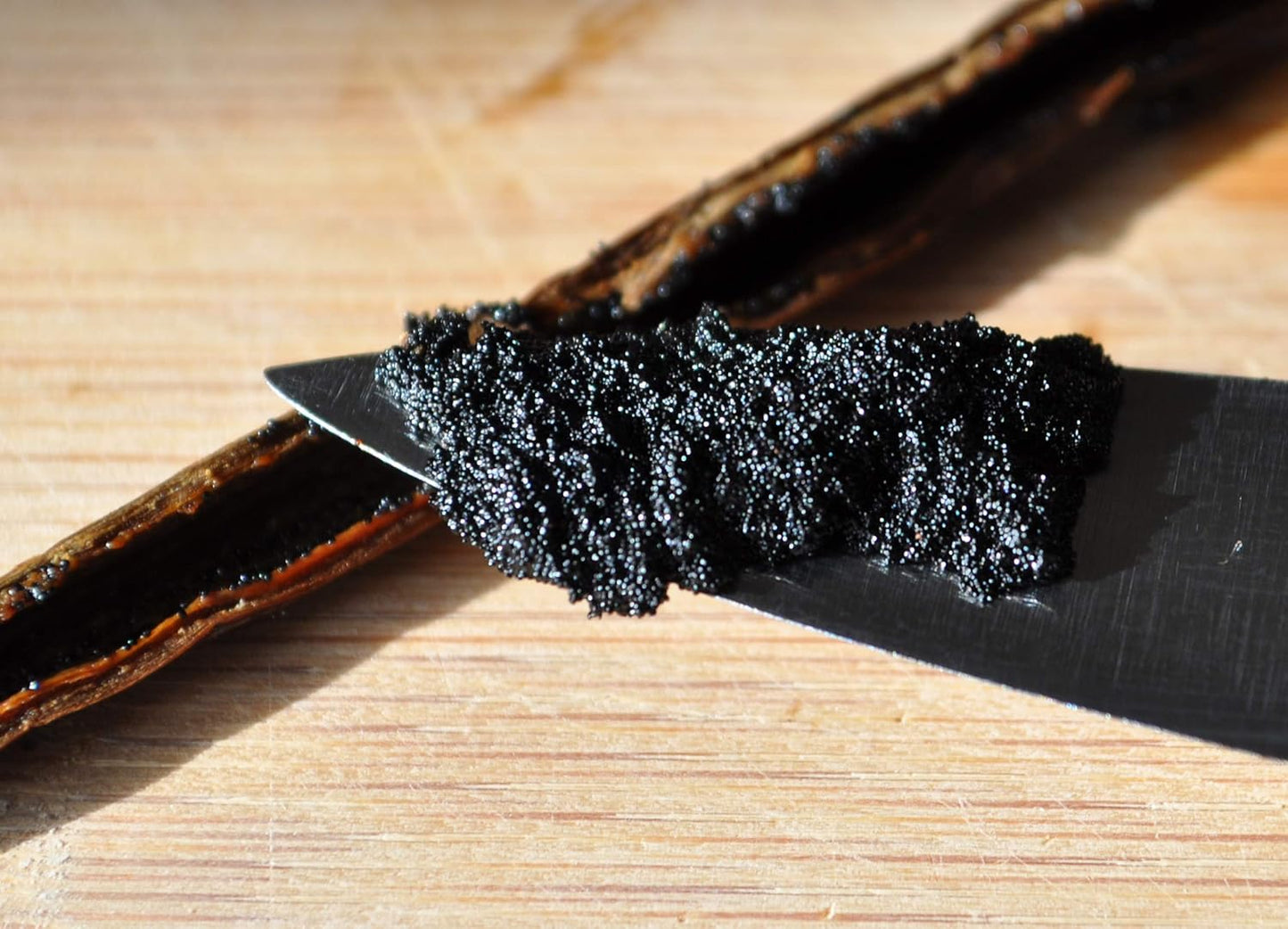 Vanilla Bean Kings 10 Grade A Madagascar Bourbon Vanilla Pods - Premium Extract Ingredient for the Refined Home Kitchen