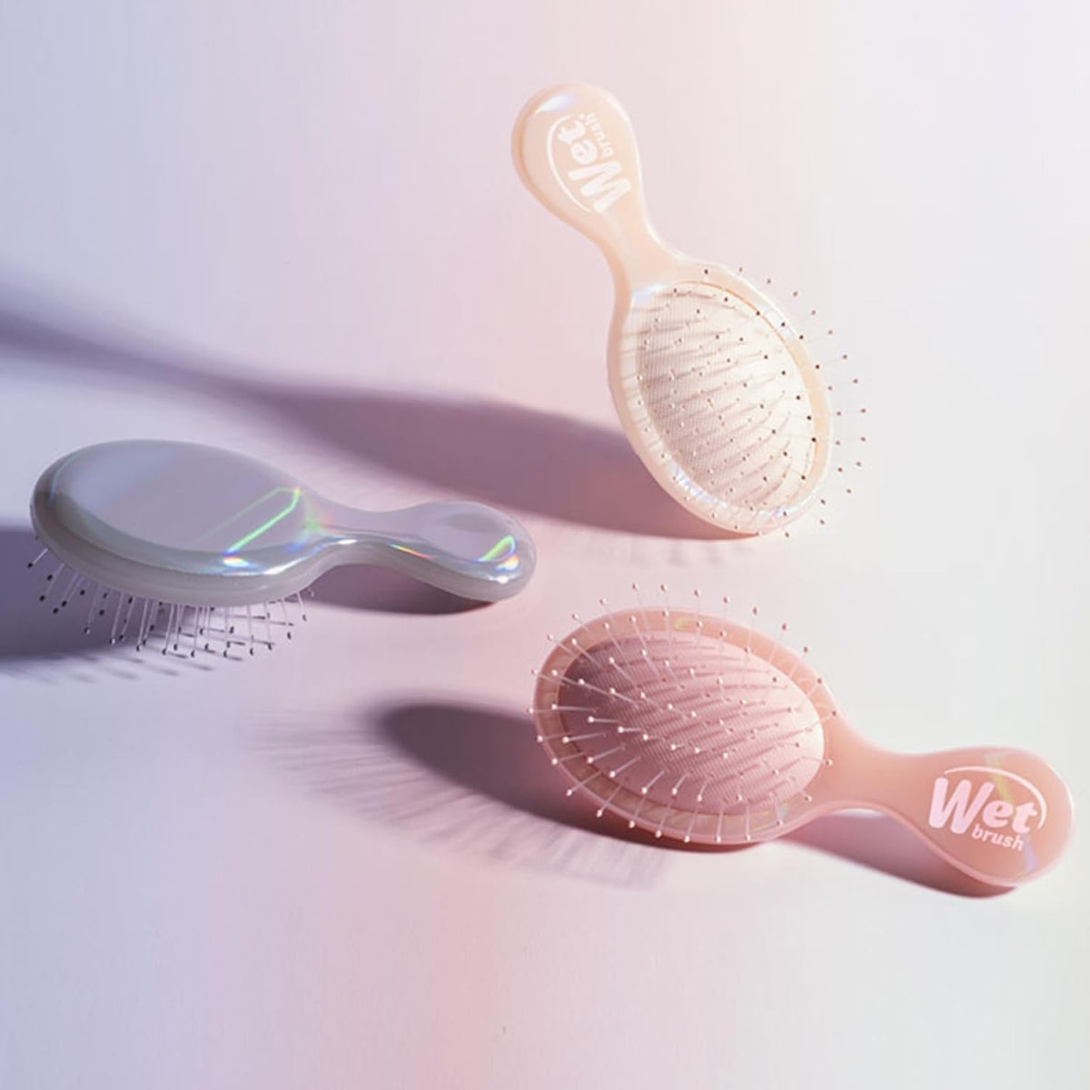 Wet Brush Mini Detangler – Airplane Travel Companion, Carry-On Friendly Mini Detangling Brush
