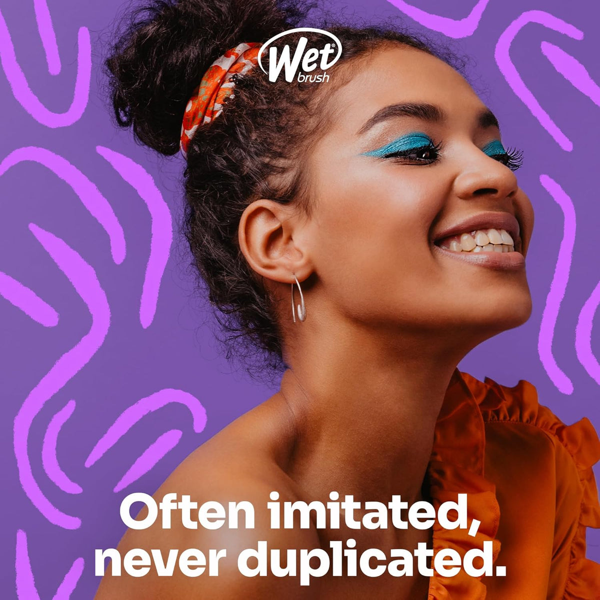 Wet Brush Mini Detangler – Birthday Gift for Her, a Thoughtful Mini Hairbrush in Multiple Colors