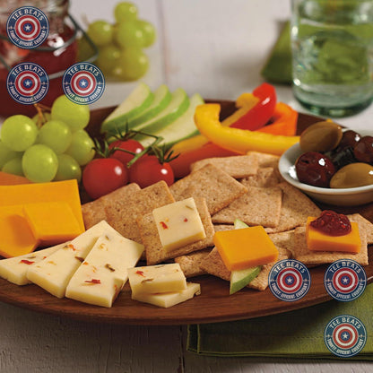 Wheat Thins Original Crackers – Living Room Entertaining Snack for Charcuterie Board Nights